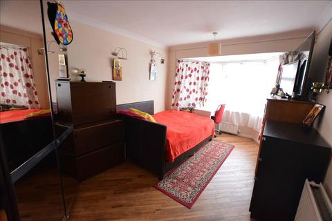 undefined, Amesbury Road, Feltham, Middlesex, TW13