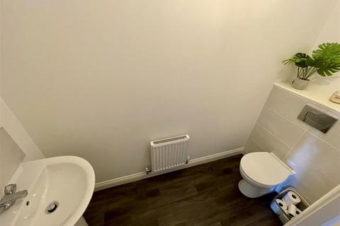 2 bedroom terraced house for sale, Winding Way, Darlington