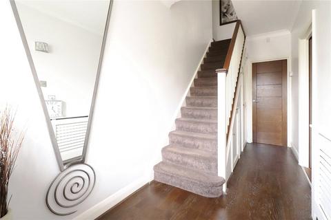 4 bedroom semi-detached house to rent, Holmesdale Road, Bexleyheath, Kent, DA7