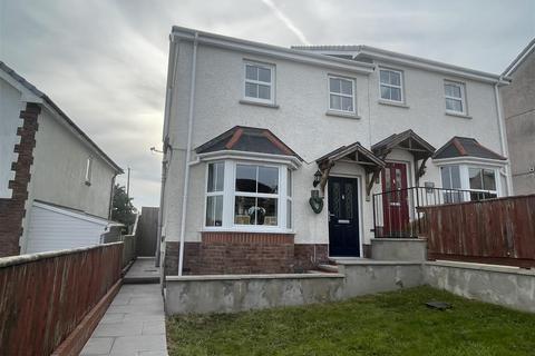 3 bedroom semi-detached house for sale, Heol Y Banc, Bancffosfelen, Llanelli