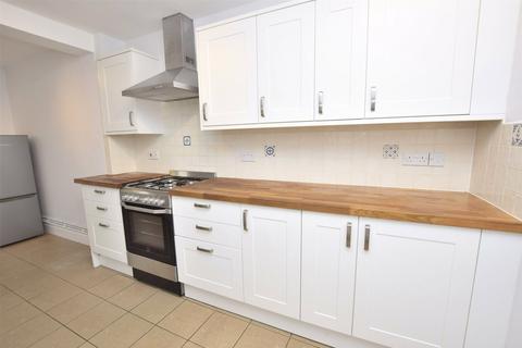 4 bedroom terraced house to rent, Wellsway, Somerset BA2