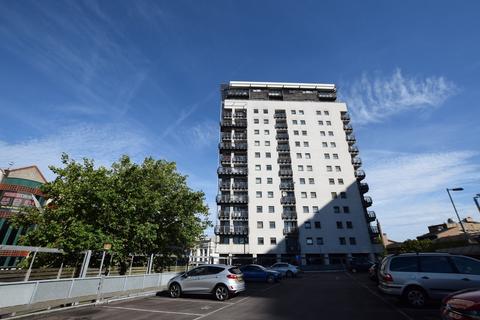 2 bedroom flat to rent, The Aspect , Queen Street, Cardiff. CF10