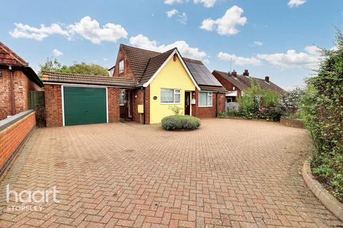 3 bedroom bungalow for sale, Ashcroft Road, Luton