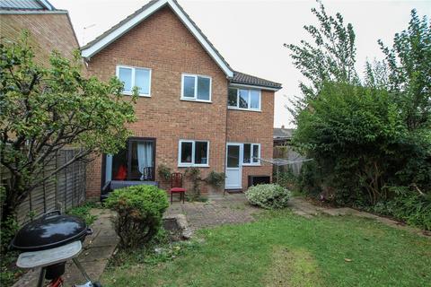 3 bedroom detached house for sale, Roedeer Close, Cambridge, Cambridgeshire, CB1