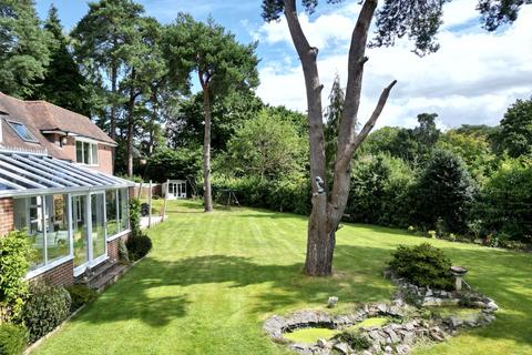 5 bedroom detached house for sale, The Orchard, Chilworth Road, Chilworth, Hampshire, SO16