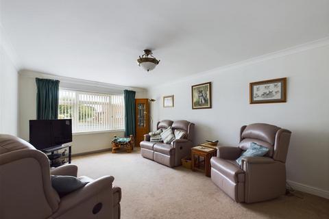 3 bedroom detached bungalow for sale, Church Close, Sutton on Sea LN12