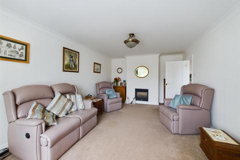 3 bedroom detached bungalow for sale, Church Close, Sutton on Sea LN12