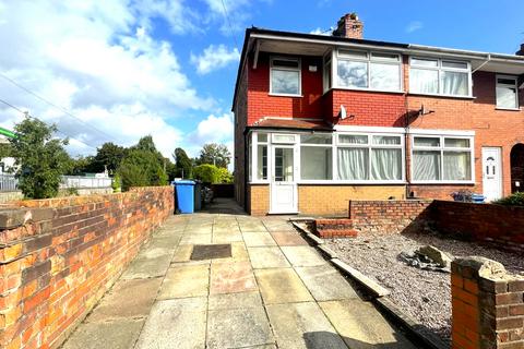 3 bedroom end of terrace house for sale, Audley Avenue, Stretford, M32 9TG