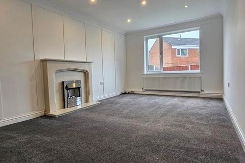 3 bedroom semi-detached house to rent, Greenacre Road, Worksop