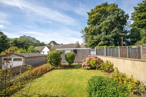 3 bedroom end of terrace house for sale, Valley View Road, Stroud