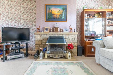 3 bedroom end of terrace house for sale, Valley View Road, Stroud