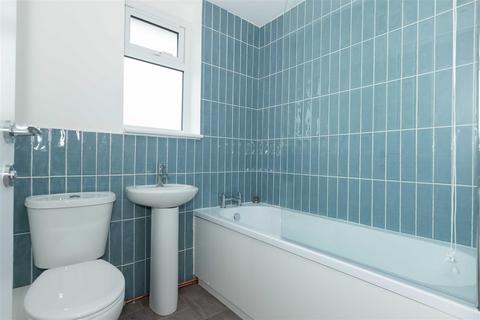 41 Southdownview Road, Worthing, BN14 8NH