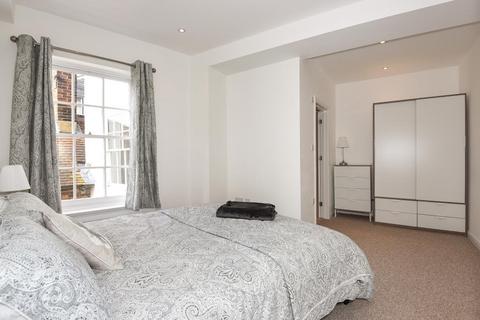 2 bedroom apartment to rent, Newbury,  Berkshire,  RG14