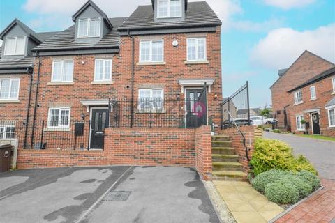 3 bedroom end of terrace house for sale, Hurrier Place, Halfway, Sheffield, S20