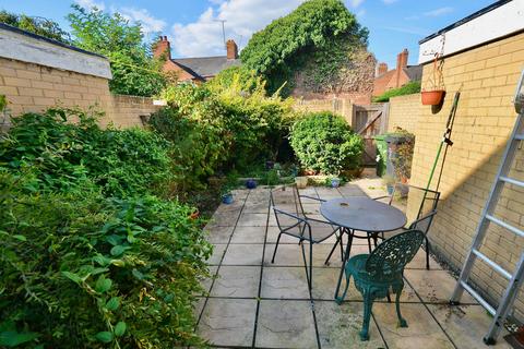 3 bedroom terraced house for sale, Littleworth Walk Evesham WR11 4AW