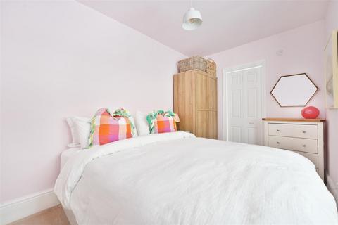 113a Alexandra Road, Hornsey, London, N8 0LG