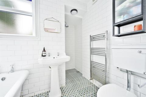 113a Alexandra Road, Hornsey, London, N8 0LG