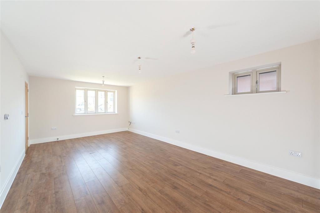 Sitting/Dining Room