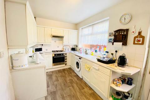 2 bedroom semi-detached house for sale, Wellbank Avenue, Ashton-Under-Lyne OL6