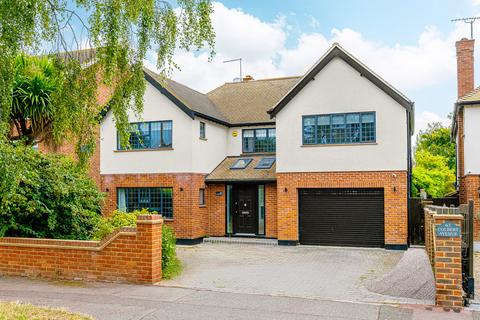 4 bedroom detached house for sale, Southend-on-sea SS1