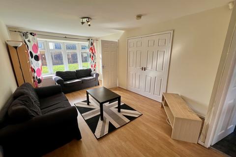 3 bedroom townhouse to rent, Stanmore Grove, Leeds LS4