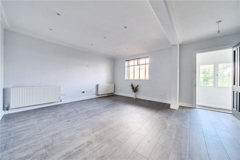 104 Truro Road, Gravesend, DA12 5RF