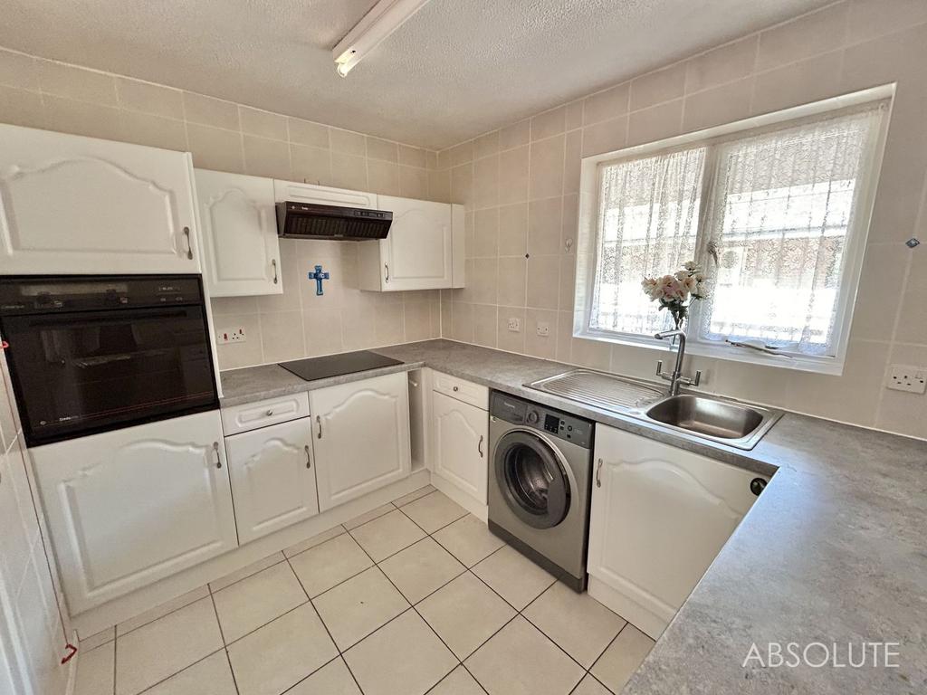 Oldway Road, Paignton, TQ3 1 bed apartment for sale £75,000