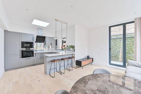 2 bedroom detached house for sale, Thurlow Hill, Tulse Hill, London, SE21