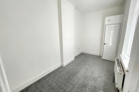 4 bedroom end of terrace house for sale, St. Leonard Street, Sunderland SR2