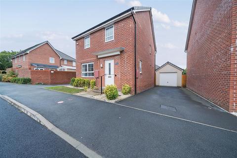 4 bedroom detached house for sale, Ffordd Moriah, Loughor, Swansea