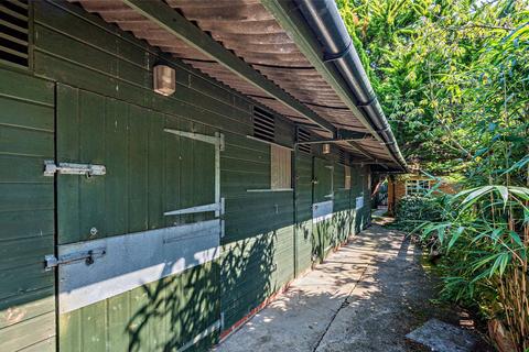 Norfolk House Back Road, Yelverton, Norwich, NR14 7GF