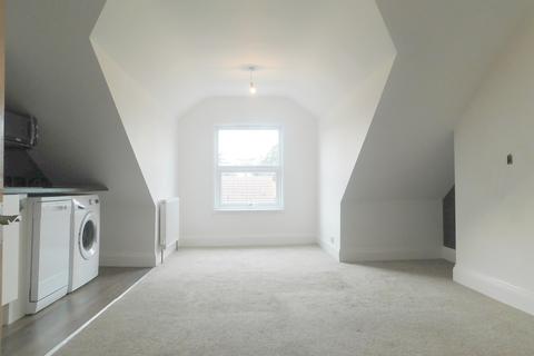 1 bedroom flat to rent, Quilter Road, Felixstowe