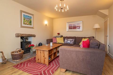 3 bedroom terraced house for sale, Bowskills Yard, Settle, North Yorkshire, BD24