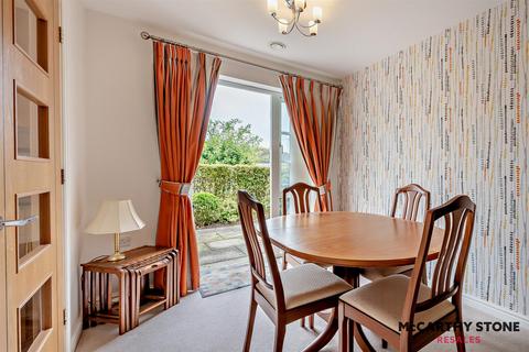 2 bedroom apartment for sale, Cornmantle Court, 2 Parsonage Barn Lane, Ringwood