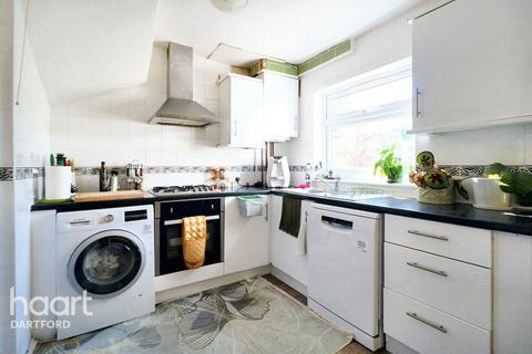 3 bedroom end of terrace house for sale, Mount Pleasant Road, Dartford