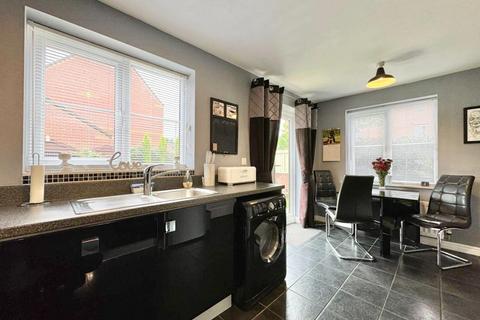 26 Bellcross Way, Monk Bretton, Barnsley, S71 5SJ