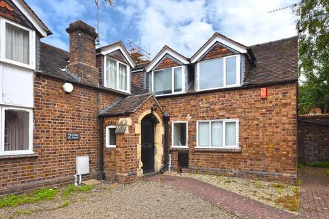 2 bedroom end of terrace house to rent, 3 Listley Court, Listley Street, Bridgnorth