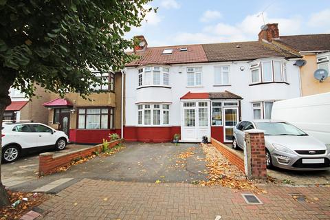 4 bedroom terraced house for sale, Woodstock Road, Wembley, Middlesex HA0