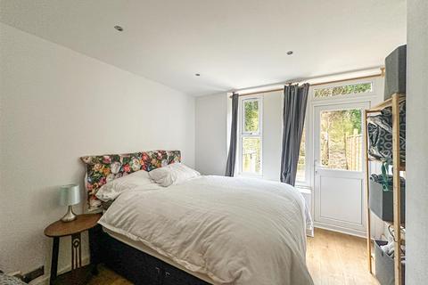 1 bedroom flat for sale, Warrior Gardens, St. Leonards-On-Sea