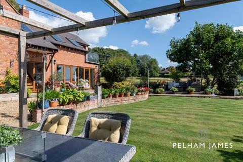 Long View House, 12 Wing Road, Manton, Oakham, LE15 8SZ