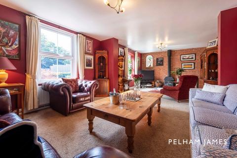Long View House, 12 Wing Road, Manton, Oakham, LE15 8SZ