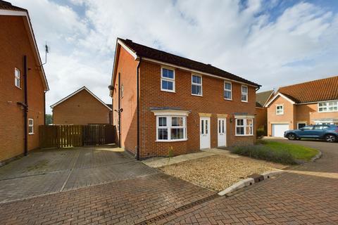 3 bedroom semi-detached house for sale, Southwood Park, Driffield, YO25 9HJ