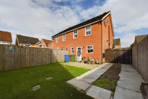 3 bedroom semi-detached house for sale, Southwood Park, Driffield, YO25 9HJ