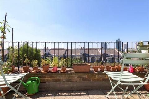 2 bedroom apartment for sale, St Ann's Crescent, London, SW18