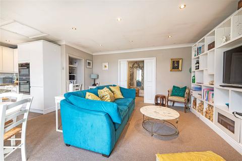 2 bedroom apartment for sale, St Ann's Crescent, London, SW18