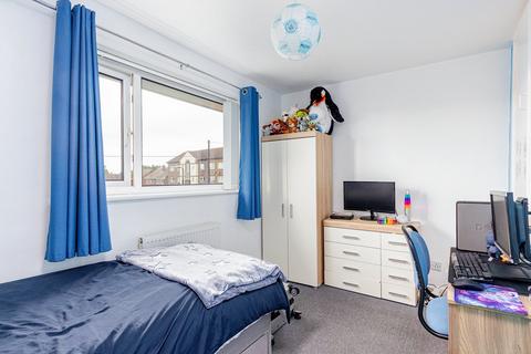 2 Bradwell Walk, Urmston, Manchester, M41 8RX