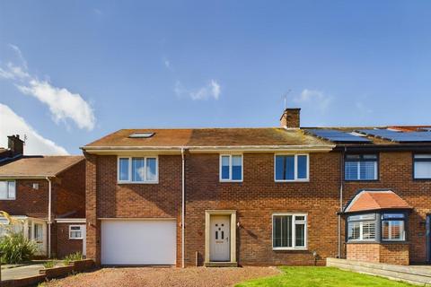 5 bedroom semi-detached house for sale, Eglingham Avenue, Tynemouth