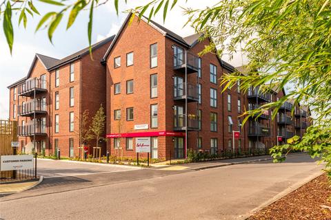 2 bedroom apartment for sale, Lester Road, Aylesbury, Buckinghamshire, HP20