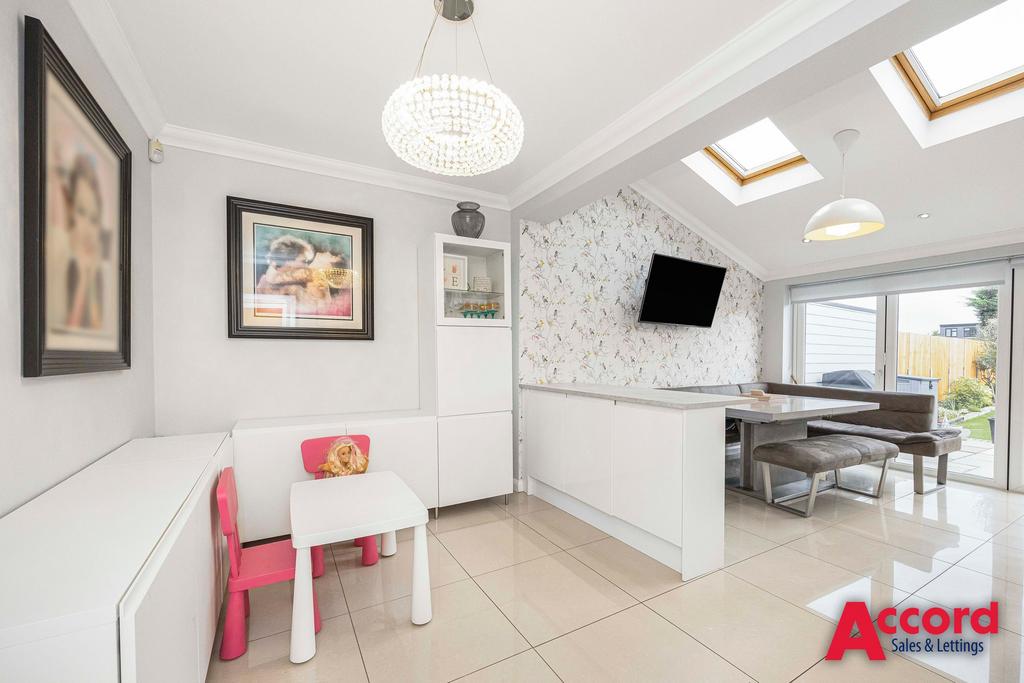 Kitchen diner