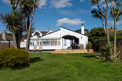 3 bedroom bungalow for sale, Castle Drive, Praa Sands, TR20 9TF